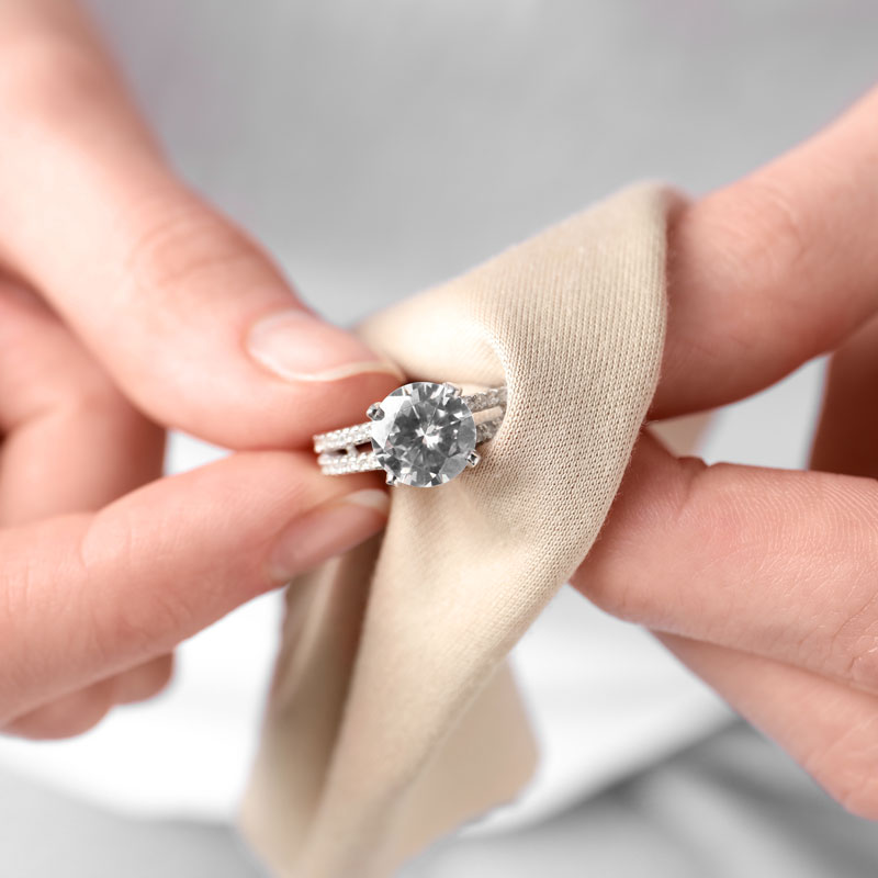 How Much Should You Spend on an Engagement Ring